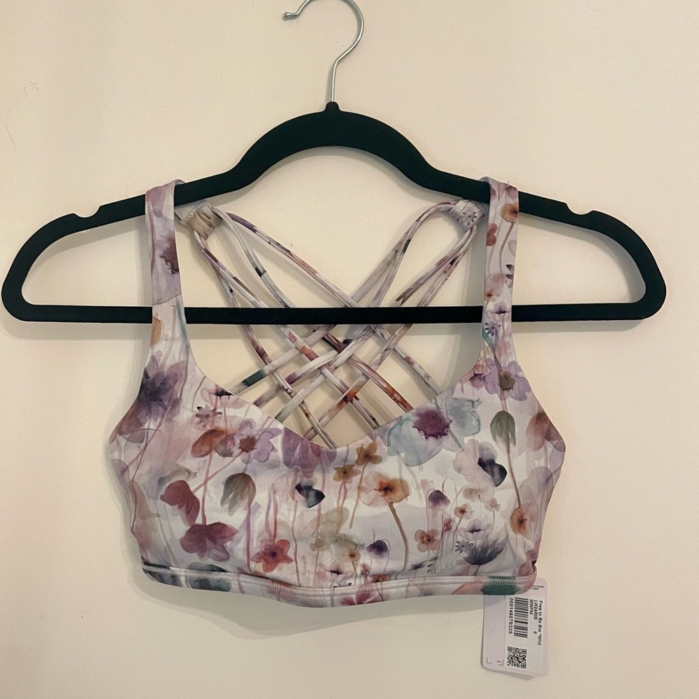 Free to be‎ Wild floral bra Lululemon